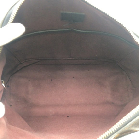 LOUIS VUITTON Brown Shoulder Bag - Picture 8 of 9
